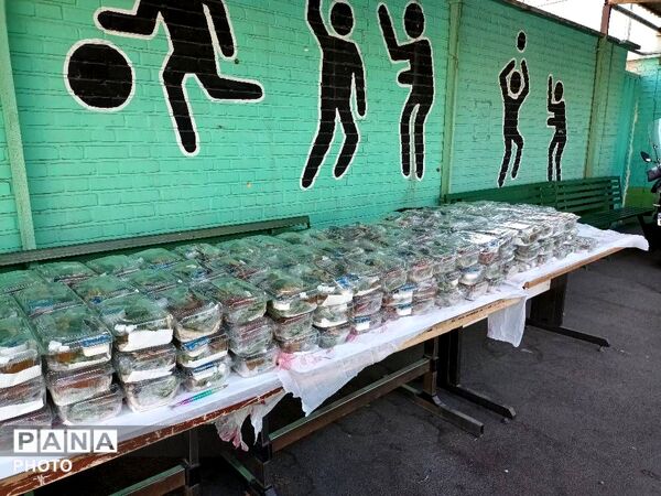 ضیافت صمیمیت در مدرسه شایستگان؛ افطاری‌ای به یادماندنی در مدرسه