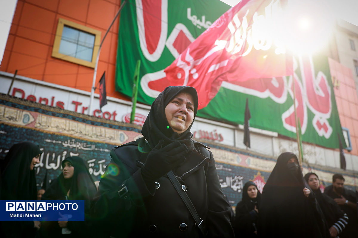اجتماع عزاداران فاطمی در میدان هفت تیر