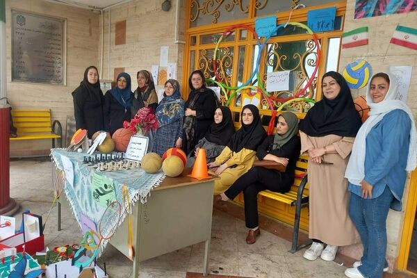 هنرنمایی دانش‌آموزان در رشته‌های ورزشی به‌مناسبت هفته تربیت‌بدنی در ناحیه 2 شهرری 