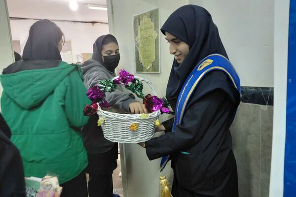  مراسم ولادت دخت نبوت بانوی دو عالم همسر ولایت توسط دانش‌آموزان انجمن اسلامی فیروزکوه