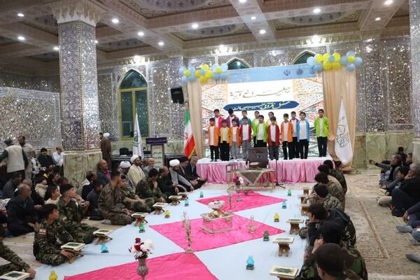چلچراغ آیه‌ها در آستان بی‌بی سکینه شهرستان ملارد