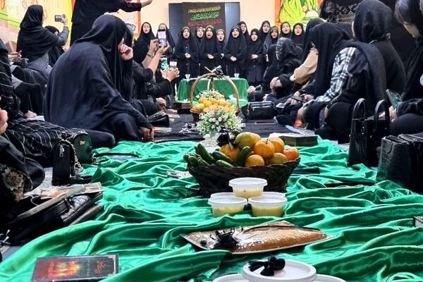 جلوه‌های عشق و ماتم فاطمی دانش‌آموزان ورامینی