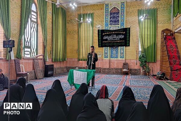کارگاه آموزش اسلحه شناسی ویژه خواهران در شهر بار