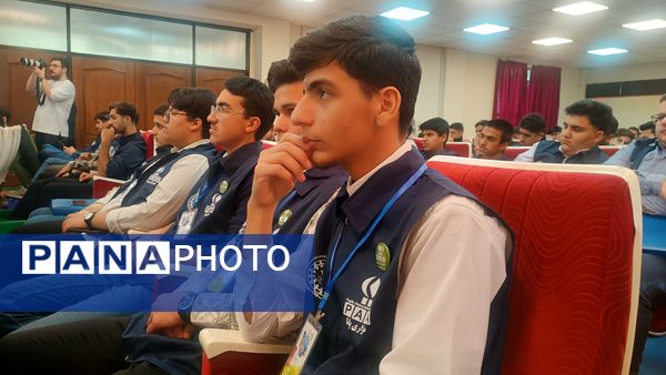 افتتاحیه اردوی مسئله محور پسران در اردوگاه شهید باهنر تهران 