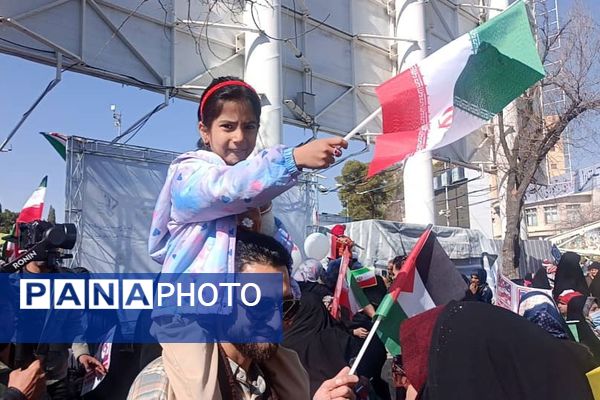 تصاویری ازحماسه حضور عاشقان انقلاب اسلامی 