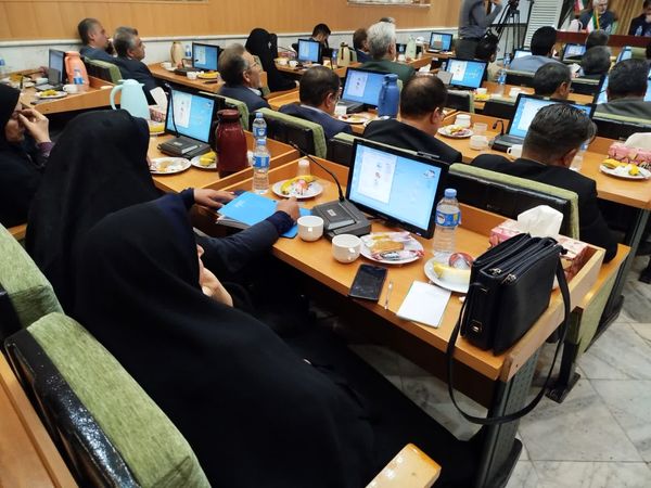 امضای تفاهم‌نامه توسعه هنرستان‌های جوار صنعت در خراسان رضوی