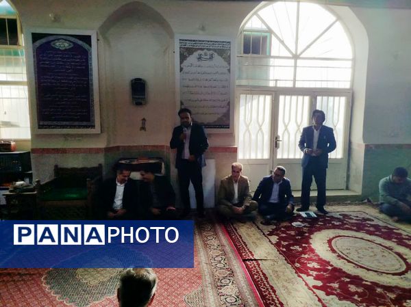 جلسه هادی هاشمی‌نیا با اهالی محله ده‌محسن؛ تأکید بر رفع مشکلات زیرساختی و خدمات شهری