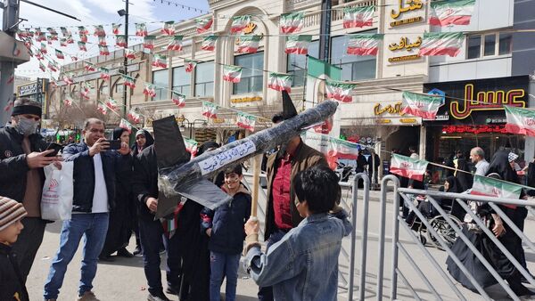 ۲۲ بهمن؛ خیابان‌ها صحنه تجدید بیعت ملت با آرمان‌های انقلاب