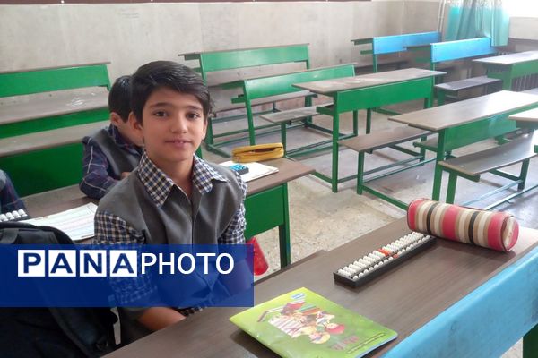 استمرار تلاش‌های دانش‌آموزان دبستان پسرانه عمار در ایام تابستان