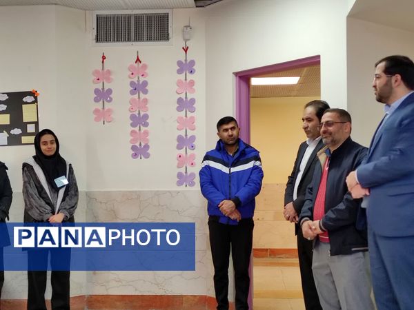 اداره یک روز مدرسه(طرح ایما) توسط دانش‌آموزان دبیرستان فرزانگان استعداد درخشان ملارد