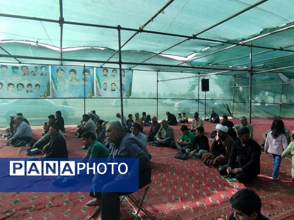 محفل نورانی دعای عرفه در گلزار شهدای شهرک طرق 