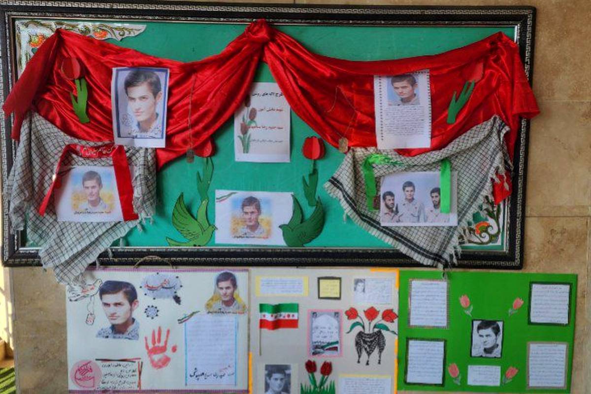 طرح «لاله‌های روشن» چراغ راهنمای دانش‌آموزان در الگوبرداری از سبک زندگی شهدا است