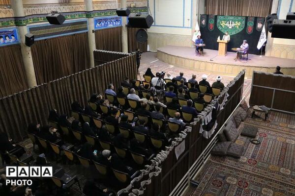 طعمِ کلمات در سوگ خورشید؛ جلوه‌گری واژه‌ها در محفل «قند روضه»