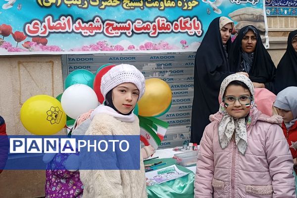 شور انقلابی در پیشوا، همه یکصدا برای ایران در 22 بهمن