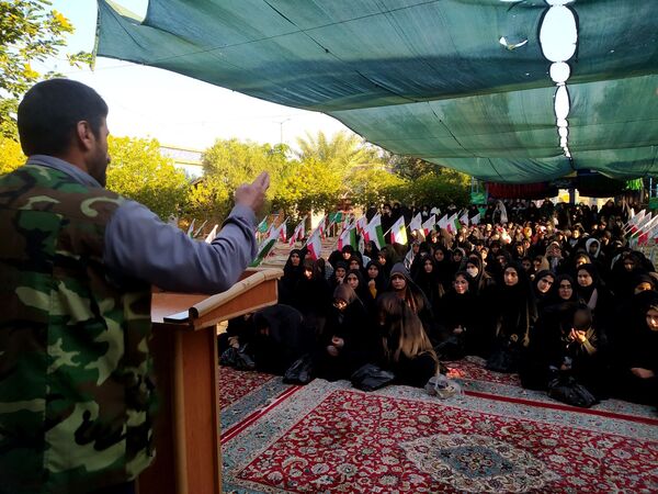 اردوی راهیان نور دانش‌آموزان ناحیه 2 قم