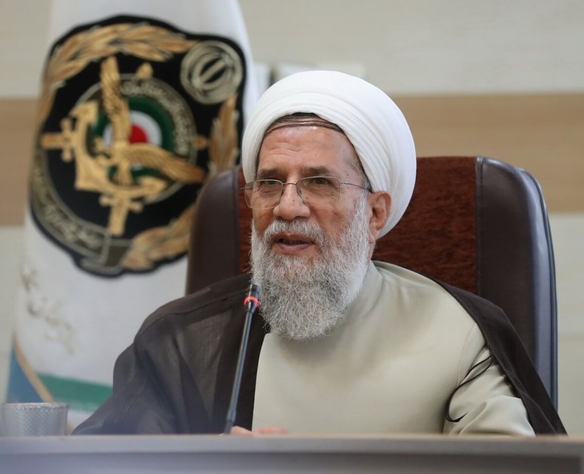 بیانات و تدابیر مقام معظم رهبری چراغ راه فرماندهان موفق است