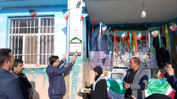 طنین زنگ استکبارستیزی در دبیرستان دخترانه تکتم باخرز
