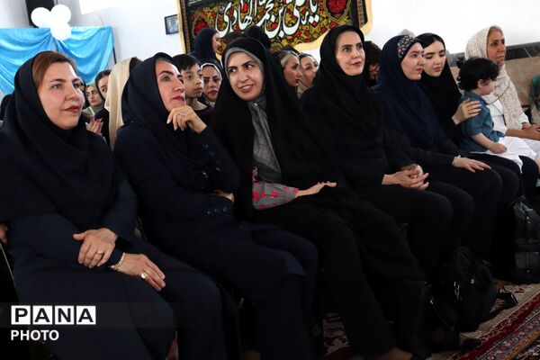جشن تکلیف دختران اسلامشهری در مسجد الهادی (ع)