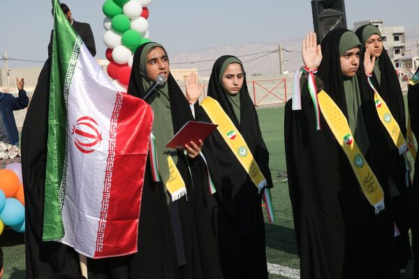دهه فجر، سرآغاز بازگشت باشکوه بزرگ مرد تاریخ
