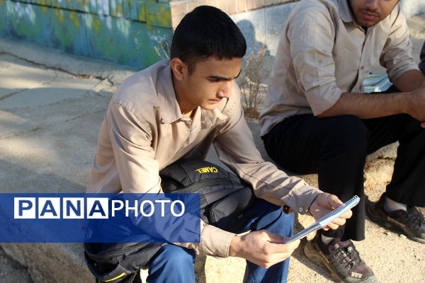 کارگاه آموزش بهداشت روان در مدرسه نخبگان عشایر گنجه‌ای برگزار شد