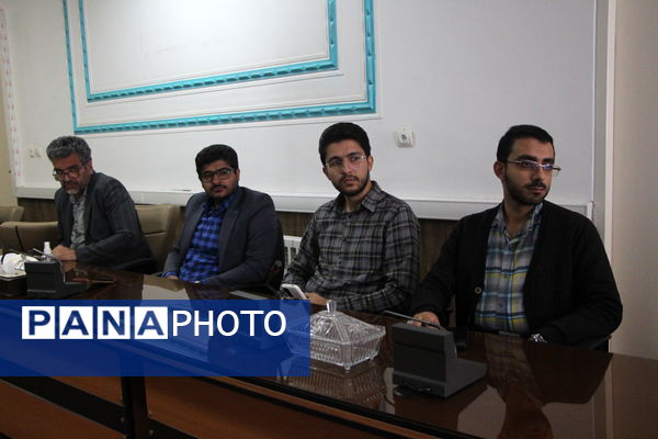 جلسه طرح نماد در آموزش و پرورش ناحیه یک یزد