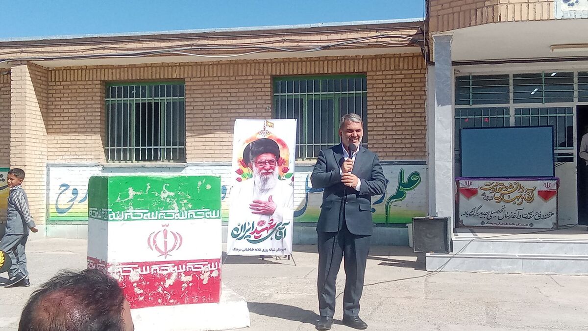 ۵ میلیارد تومان برای تجهیز مدارس جلگه‌رخ اختصاص می‌یابد