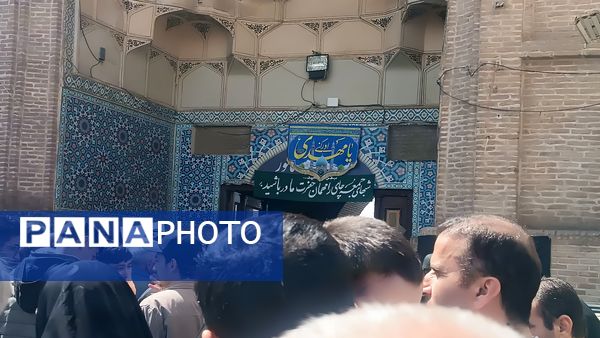 نماز جمعه در آخرین جمعه ماه رمضان در نیشابور 