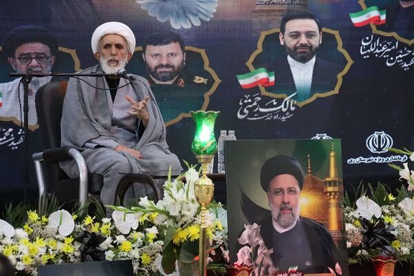 آخرین اجلاسیه ۱۲۰۰۰ شهید شهرستان‌های استان تهران در مصلی نمازجمعه باقرشهر