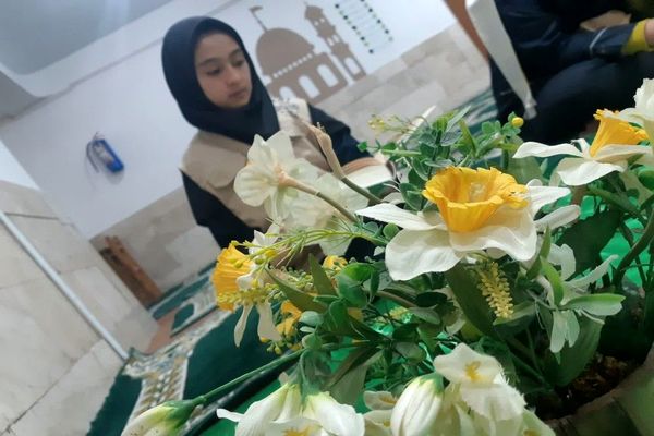 محفل انس با قرآن کریم در دبیرستان شهید مجید دهنوی نیشابور