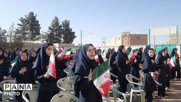 آغاز سال تحصیلی با عطر ایثار و مقاومت در شهرستان جرقویه