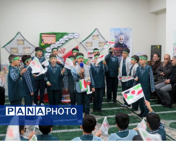 بزرگداشت حماسه ۹ دی در مدرسه نور ایمان منطقه پردیس 