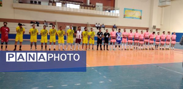  مسابقه فوتسال بین تیم‌های خبرنگاران و تیم آتش‌نشانان مشهد
