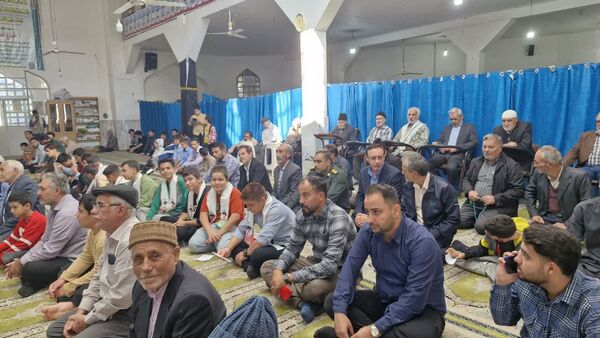  نماز جمعه این هفته آشخانه با محوریت هفته بسیج دانش‌آموزی