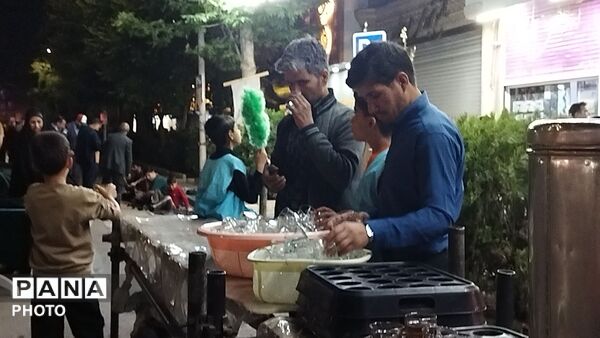 موکب مردمی شهید مصطفی صدر زاده در هشتاد و دومین شب 