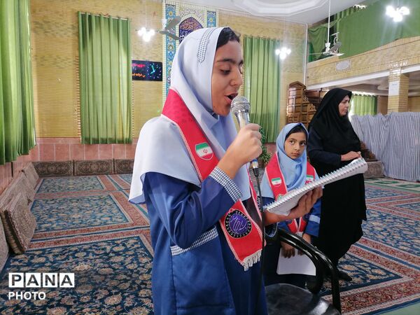 جلسه انجمن اولیا و مربیان دبستان شهید سید خلیل رضوی درحسینیه شهربار