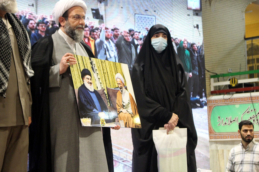 یادواره شهدای مقاومت با حضور دختر سید حسن نصرالله در قم