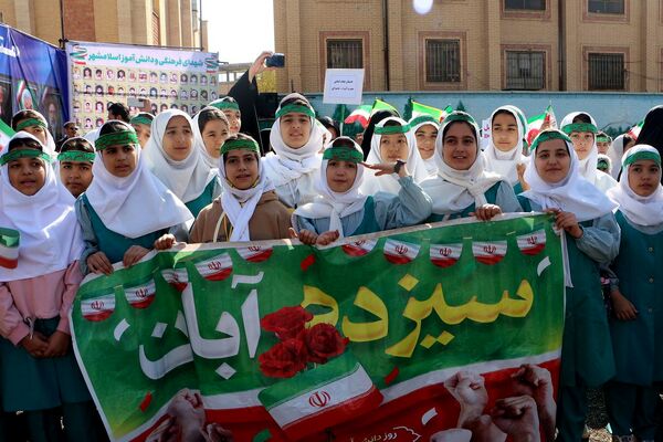 نسل ما، قامتِ استکبار و استعمار شکن است! 