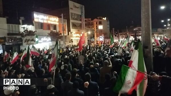 تشییع پیکر شهیدپاسدار بردستان مردم ساوجبلاغ