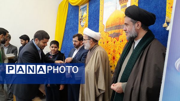 برگزاری ششمین اجلاس سراسری نماز دانش‌آموزان در ملارد 