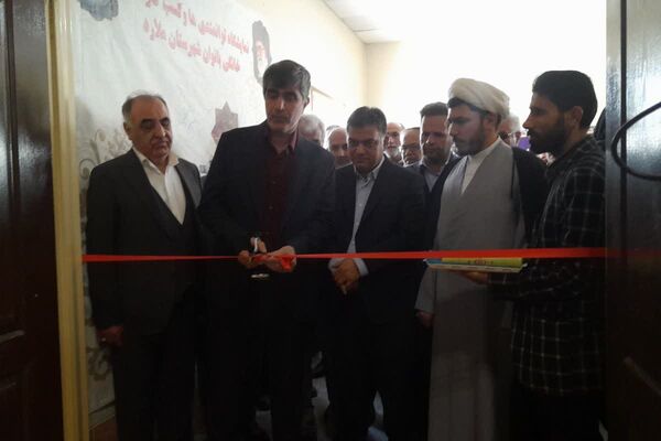 جشن توانمندی زنان  در نمایشگاه بانوان دانشگاه آزاد ملارد
