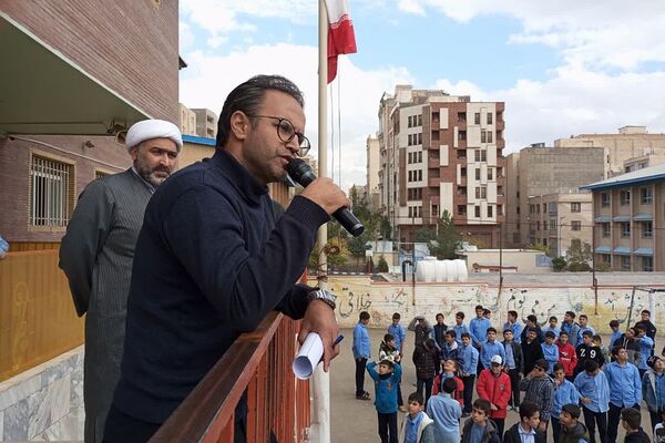انتخابات پرشور شورای دانش‌آموزی در دبیرستان امام‌علی(ع)‌ رودهن 