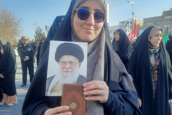 راهپیمایی و همبستگی مردم شهرستان پردیس در محکومیت اقدامات تروریستی