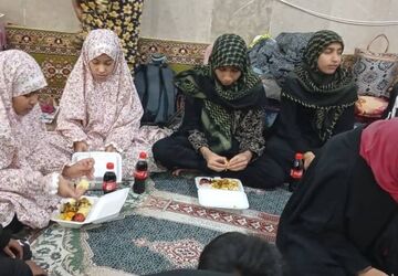 پایان اعتکاف دانش‌آموزان مسجد ابوالفضل فین