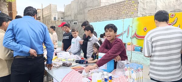 برپایی بازارچه کار و فناوری در دبیرستان شهید بهشتی آشخانه