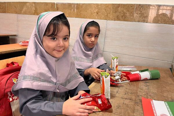 جشن شکوفه‌ها در مدارس بهارستان‌دو؛ آغاز سفری تازه برای کلاس اولی‌ها