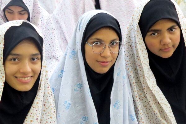 طرح نور چشم در دبیرستان دخترانه صدیقه طاهره ناحیه یک شهرری