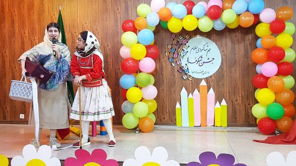جشن شکوفه‌های دبستان دخترانه سما شیروان 