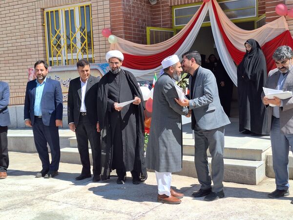 افتتاحیه آموزشگاه شش کلاسه در شهرستان باخرز
