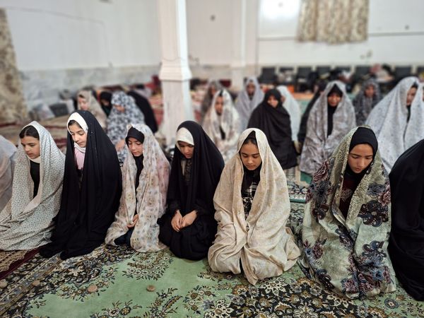مراسم اعتکاف دانش آموزی آموزشگاه مریم سنگان شهرستان رشتخوار