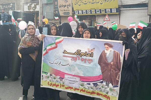 شور انقلابی در پیشوا، همه یکصدا برای ایران در 22 بهمن